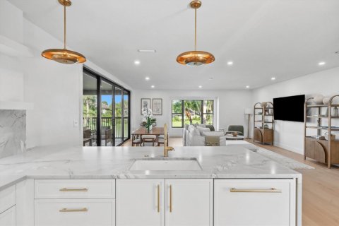 Condo in Wellington, Florida, 3 bedrooms № 2250633 - photo 6