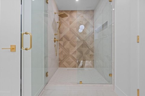 Condo in Wellington, Florida, 3 bedrooms № 2250633 - photo 12