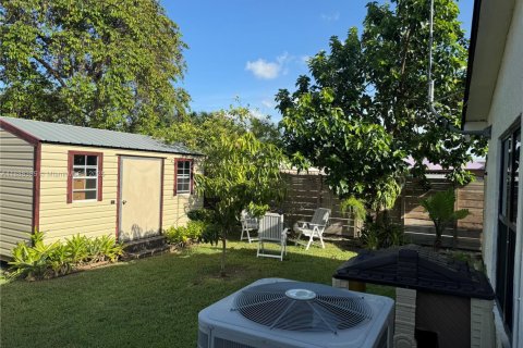 Villa ou maison à vendre à Homestead, Floride: 3 chambres, 145.39 m2 № 1941463 - photo 17