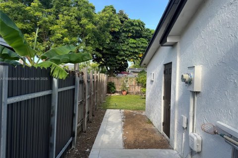 Villa ou maison à vendre à Homestead, Floride: 3 chambres, 145.39 m2 № 1941463 - photo 10