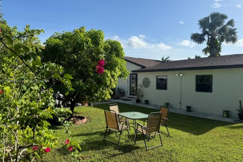Villa ou maison à vendre à Homestead, Floride: 3 chambres, 145.39 m2 № 1941463 - photo 12