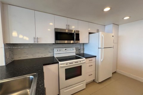 Condominio en venta en Miami, Florida, 1 dormitorio, 74.41 m2 № 1863198 - foto 5