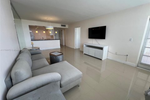 Condominio en venta en Miami, Florida, 1 dormitorio, 74.41 m2 № 1863198 - foto 9
