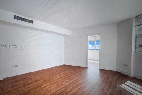 Copropriété à louer à Miami, Floride: 2 chambres № 2048202 - photo 3
