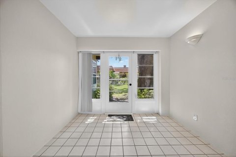 House in Dunedin, Florida 1 bedroom, 59.92 sq.m. № 1853425 - photo 8