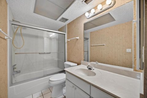 House in Dunedin, Florida 1 bedroom, 59.92 sq.m. № 1853425 - photo 13