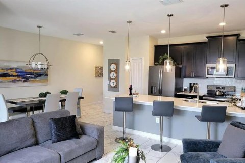 Adosado en venta en Davenport, Florida, 4 dormitorios, 177.81 m2 № 1760204 - foto 11
