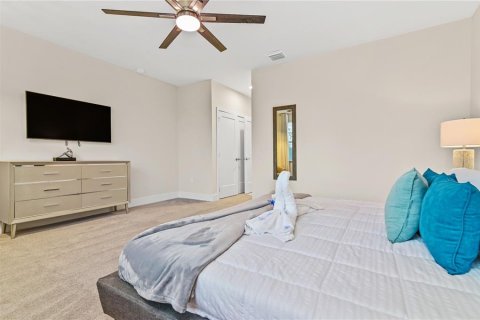 Townhouse in Clermont, Florida 4 bedrooms, 209.59 sq.m. № 1548920 - photo 28