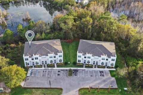 Townhouse in Clermont, Florida 4 bedrooms, 209.59 sq.m. № 1548920 - photo 13