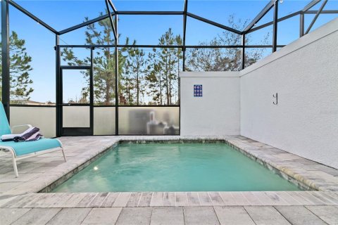 Townhouse in Clermont, Florida 4 bedrooms, 209.59 sq.m. № 1548920 - photo 4