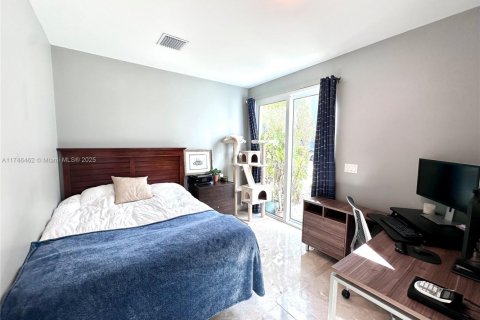 Townhouse in Fort Lauderdale, Florida 3 bedrooms, 147.34 sq.m. № 1705599 - photo 17