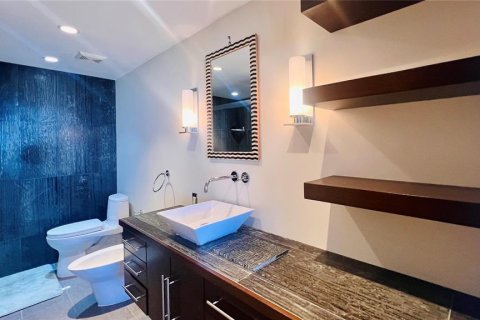 Купить кондоминиум в Клируотер, Флорида 8 комнат, 117.89м2, № 2208228 - фото 18