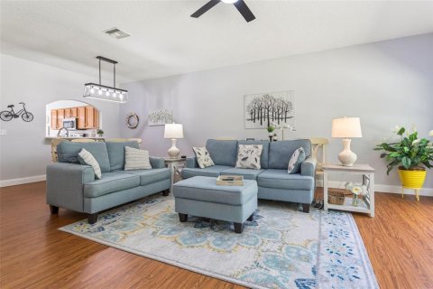 Villa ou maison à vendre à Palm Harbor, Floride: 2 chambres, 138.05 m2 № 2399299 - photo 6