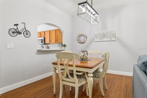 Villa ou maison à vendre à Palm Harbor, Floride: 2 chambres, 138.05 m2 № 2399299 - photo 3