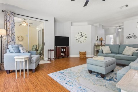 Villa ou maison à vendre à Palm Harbor, Floride: 2 chambres, 138.05 m2 № 2399299 - photo 7