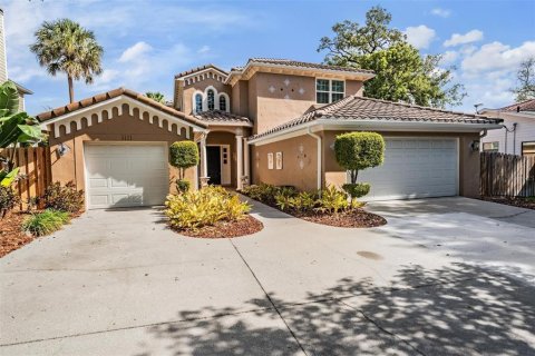 Villa ou maison à Tampa, Floride 4 chambres, 271.65 m2 № 2112873