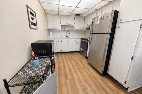 Copropriété à louer à Seminole, Floride: 2 chambres, 81.2 m2 № 2329827 - photo 7