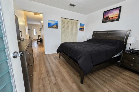Copropriété à louer à Seminole, Floride: 2 chambres, 81.2 m2 № 2329827 - photo 8