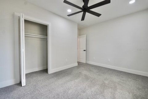 Casa en venta en Tampa, Florida, 3 dormitorios, 163.97 m2 № 2359245 - foto 24