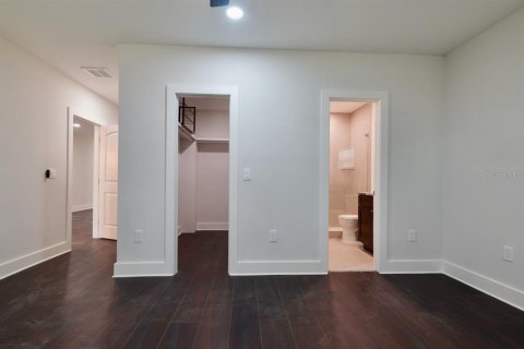 Casa en venta en Tampa, Florida, 3 dormitorios, 163.97 m2 № 2359245 - foto 17