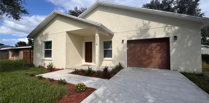 Casa en Tampa, Florida 3 dormitorios, 163.97 m2 № 2359245