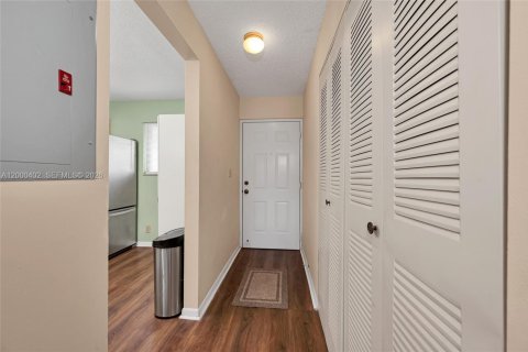 Condominio en venta en Boca Raton, Florida, 2 dormitorios, 84.73 m2 № 2067467 - foto 8