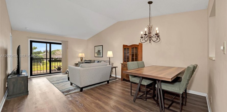 Condominio en Boca Raton, Florida, 2 dormitorios  № 2067467