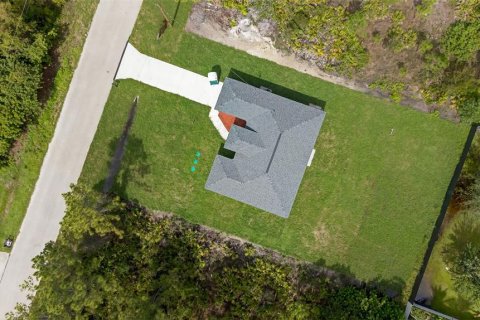 Villa ou maison à vendre à Lehigh Acres, Floride: 3 chambres, 113.53 m2 № 2144102 - photo 24