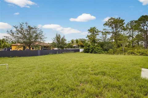 Villa ou maison à vendre à Lehigh Acres, Floride: 3 chambres, 113.53 m2 № 2144102 - photo 21
