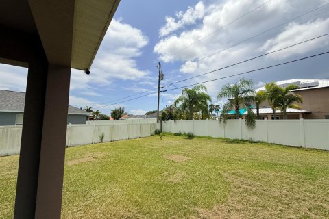 Villa ou maison à vendre à Port St. Lucie, Floride: 4 chambres, 169.73 m2 № 2273421 - photo 6