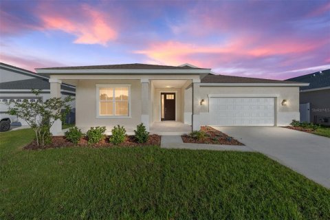 Villa ou maison à vendre à Ocala, Floride: 3 chambres, 204.57 m2 № 1905730 - photo 1