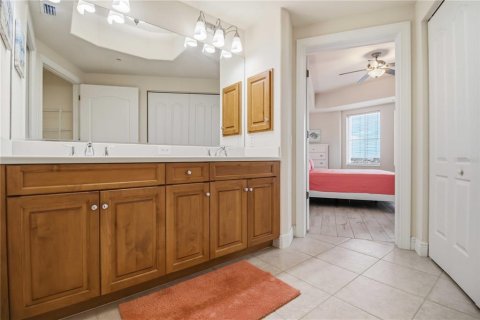 Condo in Palmetto, Florida, 2 bedrooms  № 2222997 - photo 30