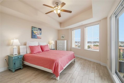Condo in Palmetto, Florida, 2 bedrooms  № 2222997 - photo 27