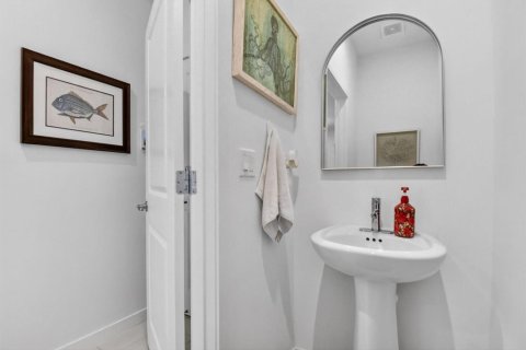 Townhouse in Lake Worth, Florida 3 bedrooms, 155.52 sq.m. № 2246307 - photo 15