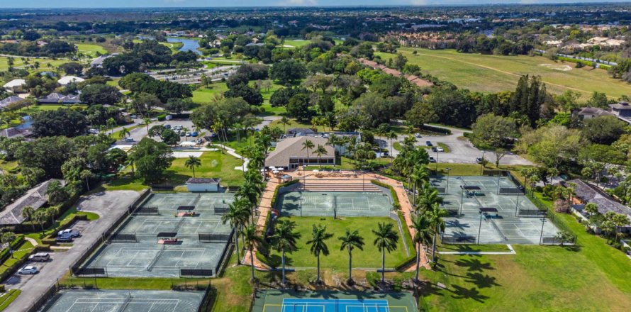 Casa en Wellington, Florida 3 dormitorios, 231.7 m2 № 1061385