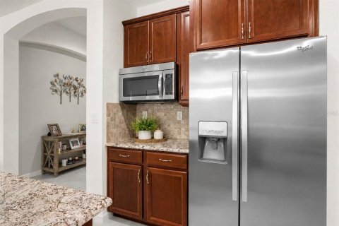 House in BELLALAGO in Kissimmee, Florida 3 bedrooms, 231.7 sq.m. № 2207636 - photo 10