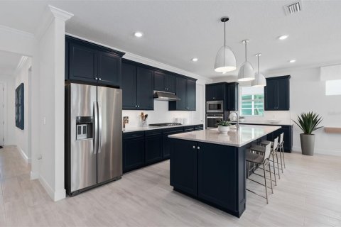 Casa en venta en Kissimmee, Florida, 2 dormitorios, 184.04 m2 № 1919241 - foto 4