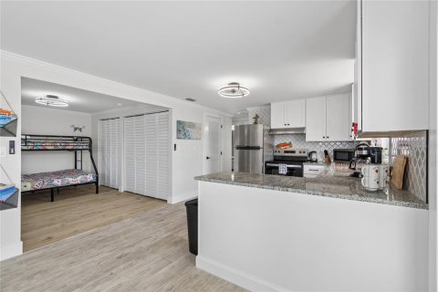 Casa en venta en Holmes Beach, Florida, 2 dormitorios, 106.84 m2 № 2277675 - foto 6
