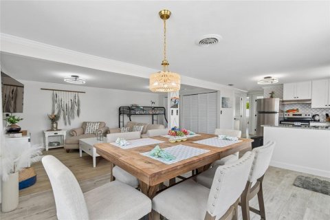 Casa en venta en Holmes Beach, Florida, 2 dormitorios, 106.84 m2 № 2277675 - foto 15