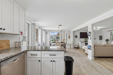 Casa en venta en Holmes Beach, Florida, 2 dormitorios, 106.84 m2 № 2277675 - foto 12