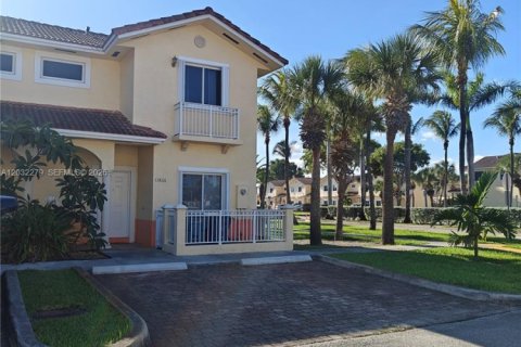 Touwnhouse à Hialeah, Floride 2 chambres, 106.84 m2 № 2146505