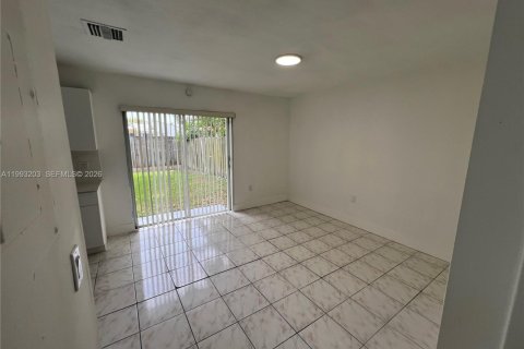 Купить виллу или дом в Майами, Флорида 3 спальни, 125.42м2, № 2062908 - фото 10