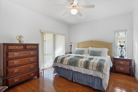House in Miramar, Florida 4 bedrooms, 174.47 sq.m. № 2184613 - photo 12