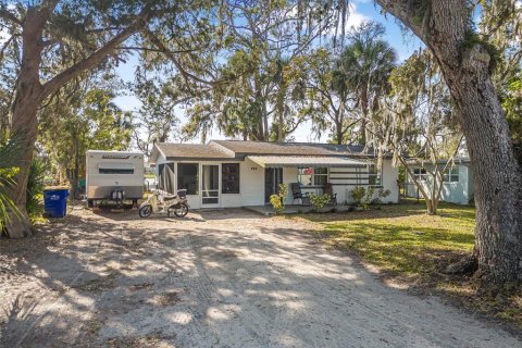House in Edgewater, Florida 2 bedrooms, 66.89 sq.m. № 1549493 - photo 3