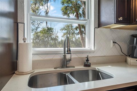 House in Edgewater, Florida 2 bedrooms, 66.89 sq.m. № 1549493 - photo 12