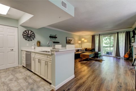 Condo in Clearwater, Florida, 2 bedrooms  № 2126043 - photo 8