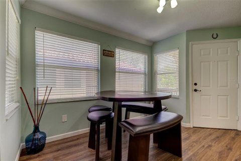 Condo in Clearwater, Florida, 2 bedrooms  № 2126043 - photo 14