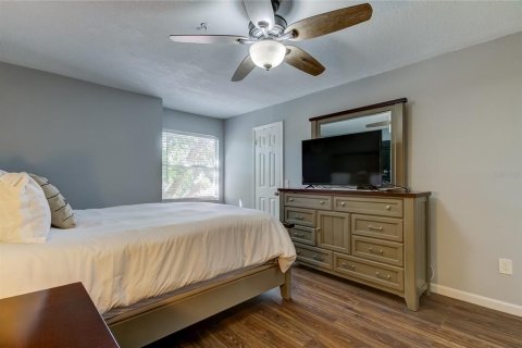 Condo in Clearwater, Florida, 2 bedrooms  № 2126043 - photo 21
