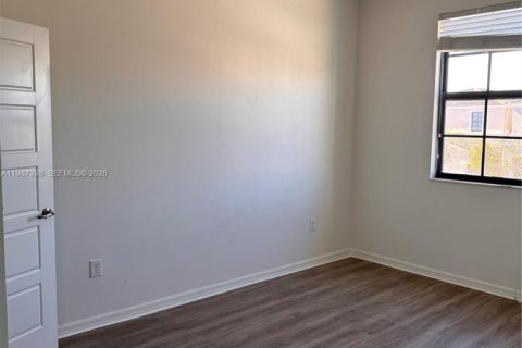 Купить виллу или дом в Майами, Флорида 3 спальни, 179.86м2, № 2047737 - фото 5