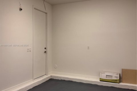 Купить виллу или дом в Майами, Флорида 3 спальни, 179.86м2, № 2047737 - фото 11